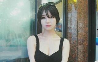 国产女主播情趣内衣视频,尺度与争议并存